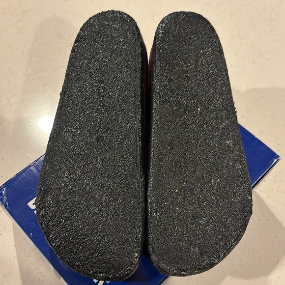 NWB Birkenstock Men’s Zermatt Rivet Red Plaid Shearling Lined Slipper -US11 (44) - Picture 9 of 11